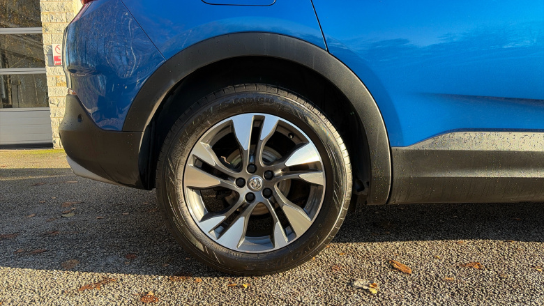 Vauxhall Grandland X 1.2 Turbo SRi Nav 5dr Auto Petrol Hatchback